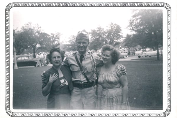 Photo of Lawrence Dausin